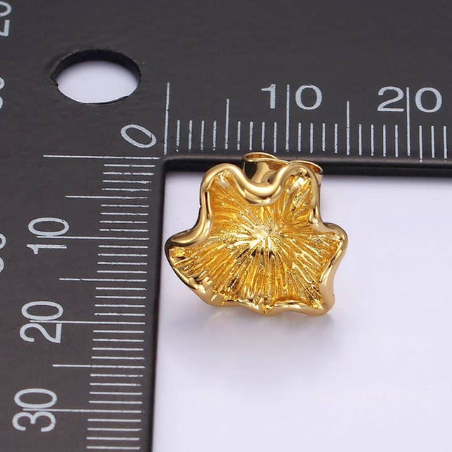 Flower Sunburst Molten Stud Earrings