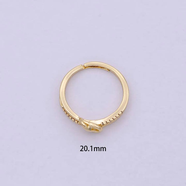 Dainty Knot Twist