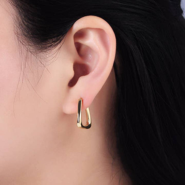 Twisted Edged Triangle Hoop Earrings