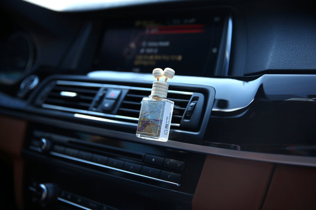 Car Vent Clip Air Freshener Stick Diffuser Oil + Refill Set