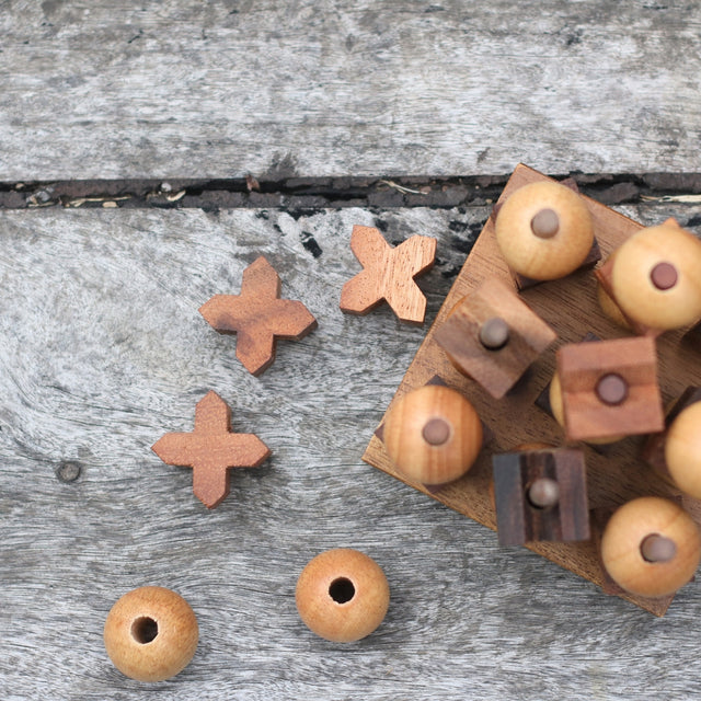 3D Wooden Tic Tac Toe Game