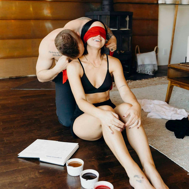 The Adventure Challenge ...In Bed | Sexy Couples Book