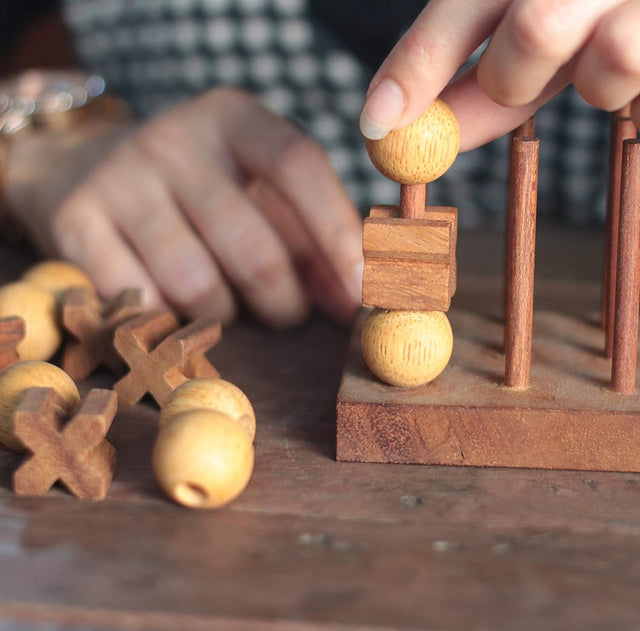 3D Wooden Tic Tac Toe Game