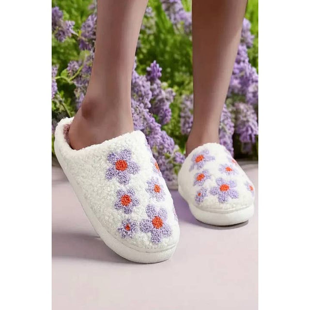 Novelty Soft Plush Cozy Slippers (size L/XL)