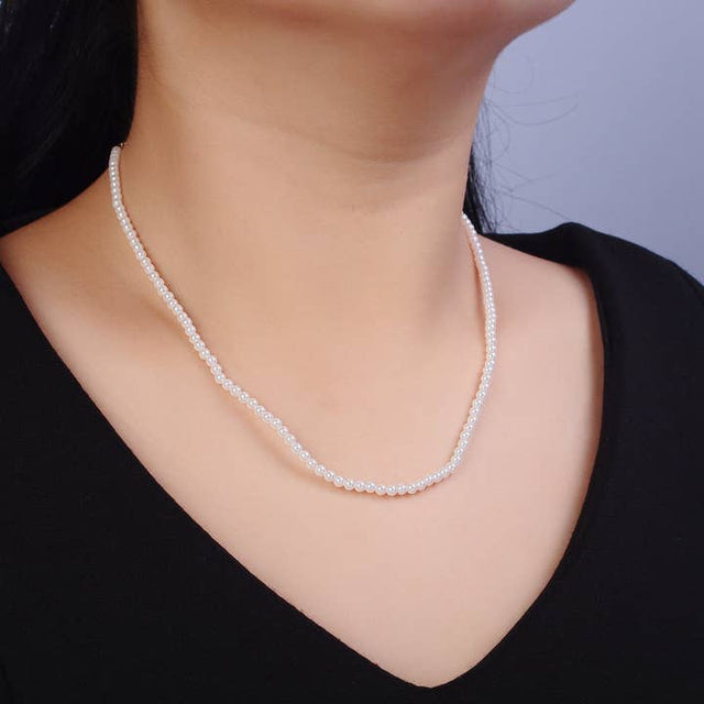 Classic Pearl Necklace