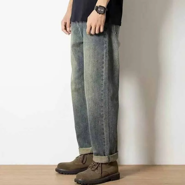 Vintage Straight Jeans