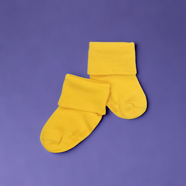 Modern Stay on Socks